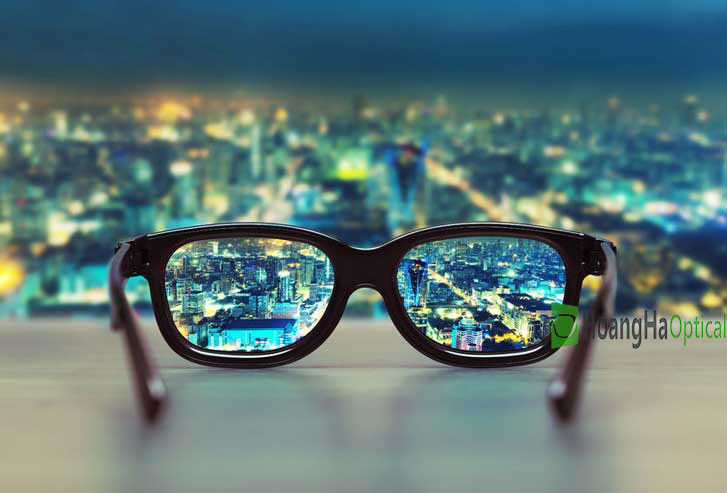 eyeglass lenses